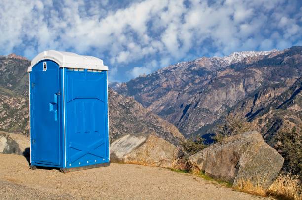 Best Portable bathroom rental  in Mathews, VA
