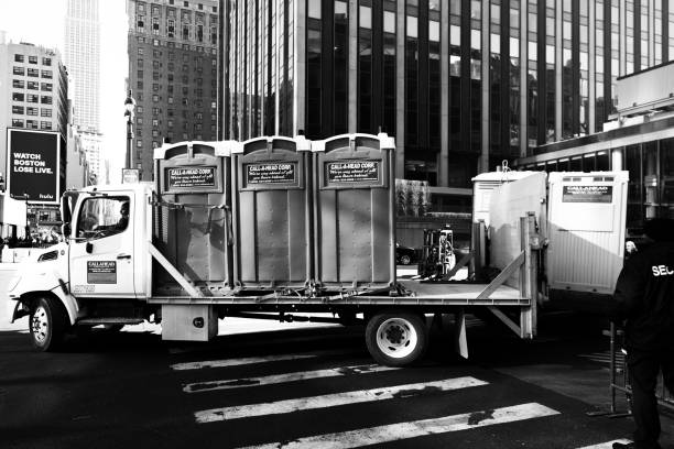 Best Portable bathroom rental  in Mathews, VA